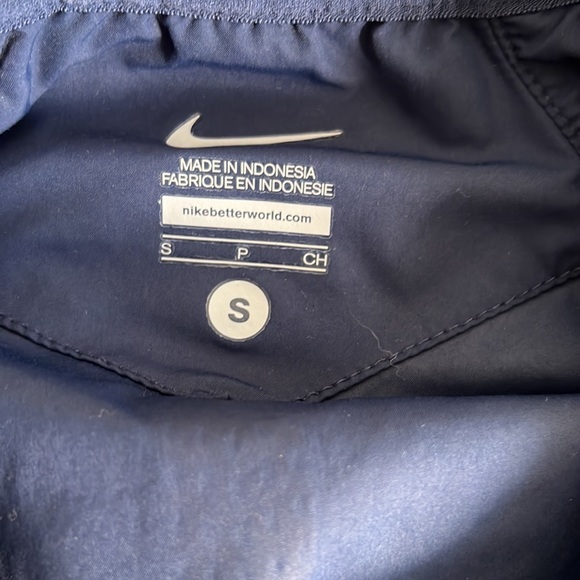 MOVEOUT SALE - Mens Penn State size S Nike pullover - Picture 3 of 3